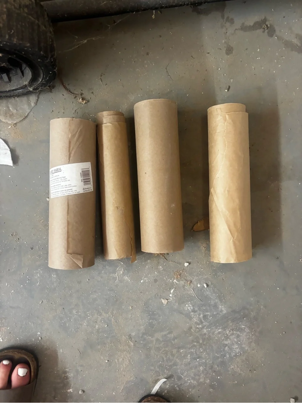 Brown Kraft Paper Party Tubes - 4 Pack